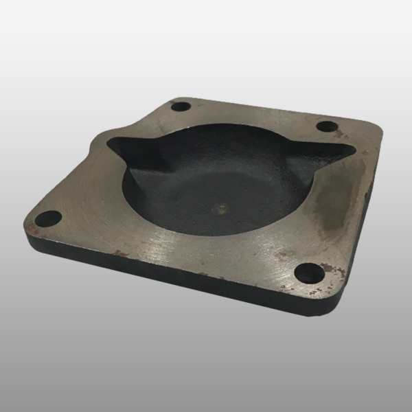 1268303066 - Крышка промежуточного вала на КПП