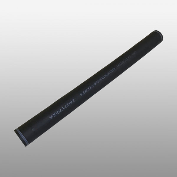 DZ9X259470303 - Шланг подачи жидкости ГУР (от средней трубки к насосу) на Shacman (Shaanxi) Х6000