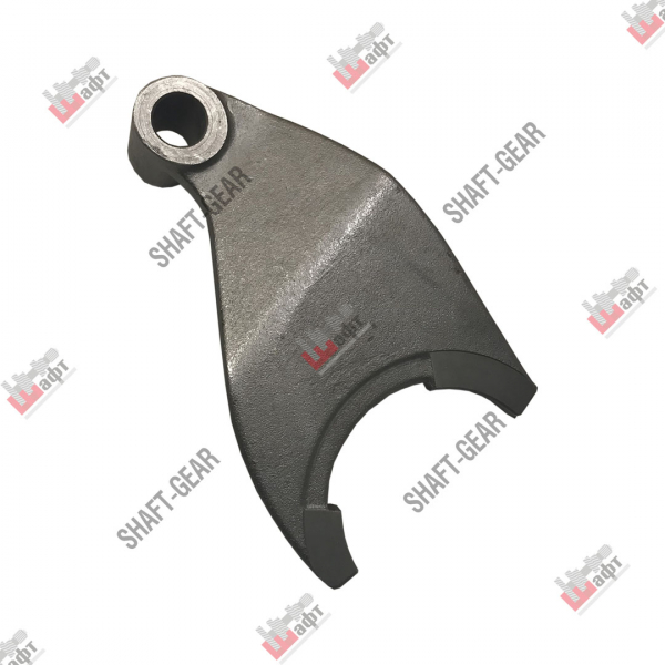7DS180-1702058 - Вилка переключения передач на КПП