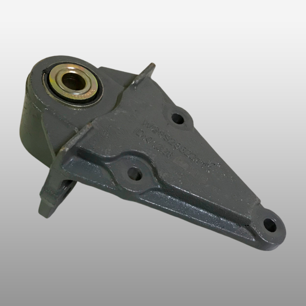 WG9925522112 - Кронштейн передней рессоры задний на Sitrak C7H