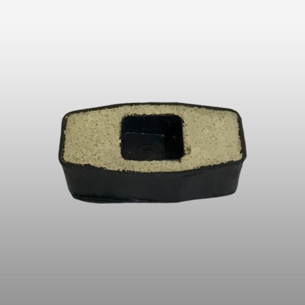 810W62610-0037 - Резиновый буферный блок на Sitrak C7H Max