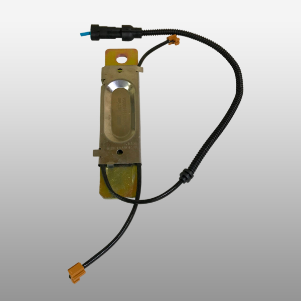 AZ400744403054 - Прижимная пластина передних, задних колодок с датчиком износа на Sitrak C7H