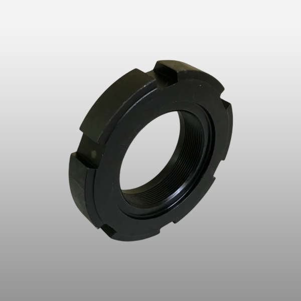 WG4075418015 - Гайка M=58 SW92 для передней блок-ступицы на Sitrak