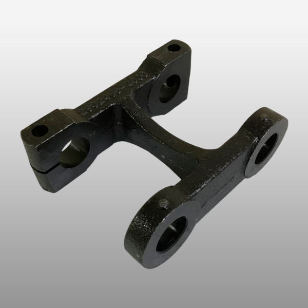 2902466-2000/C - Серьга передней рессоры на Faw J7