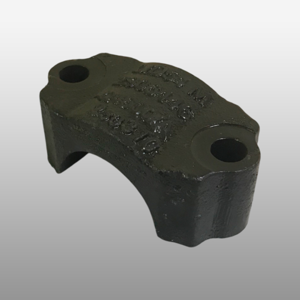 2906446-2033/D - Крышка кронштейна стабилизатора передней подвески на Faw J7 4180