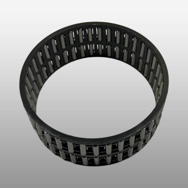 K808835 - Подшипник игольчатый шестерни заднего хода на КПП