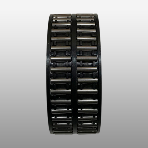 K808835 - Подшипник игольчатый шестерни заднего хода на КПП