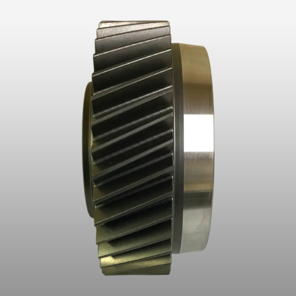 12JSDX240T-1707030 - Шестерня ведущая демультипликатора на КПП