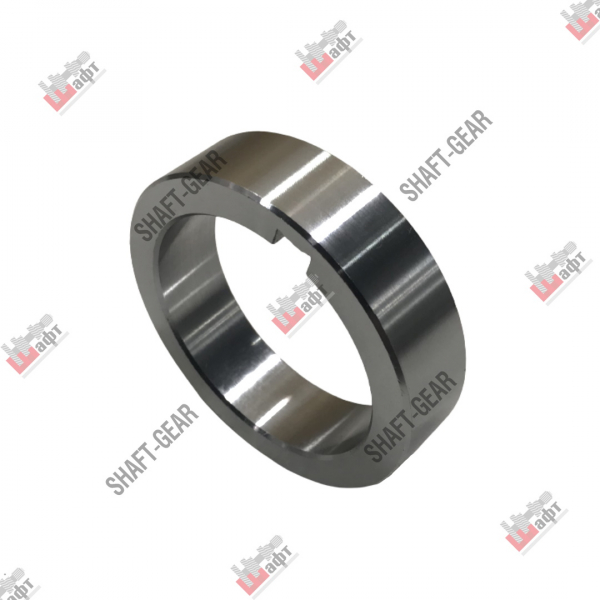 12JS280T-1701058 - Втулка промежуточного вала на КПП