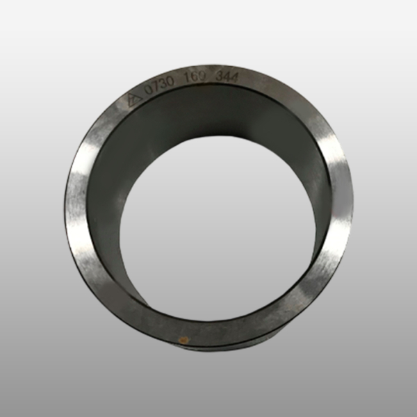 730160344 - Втулка шестерни 1 передачи на КПП